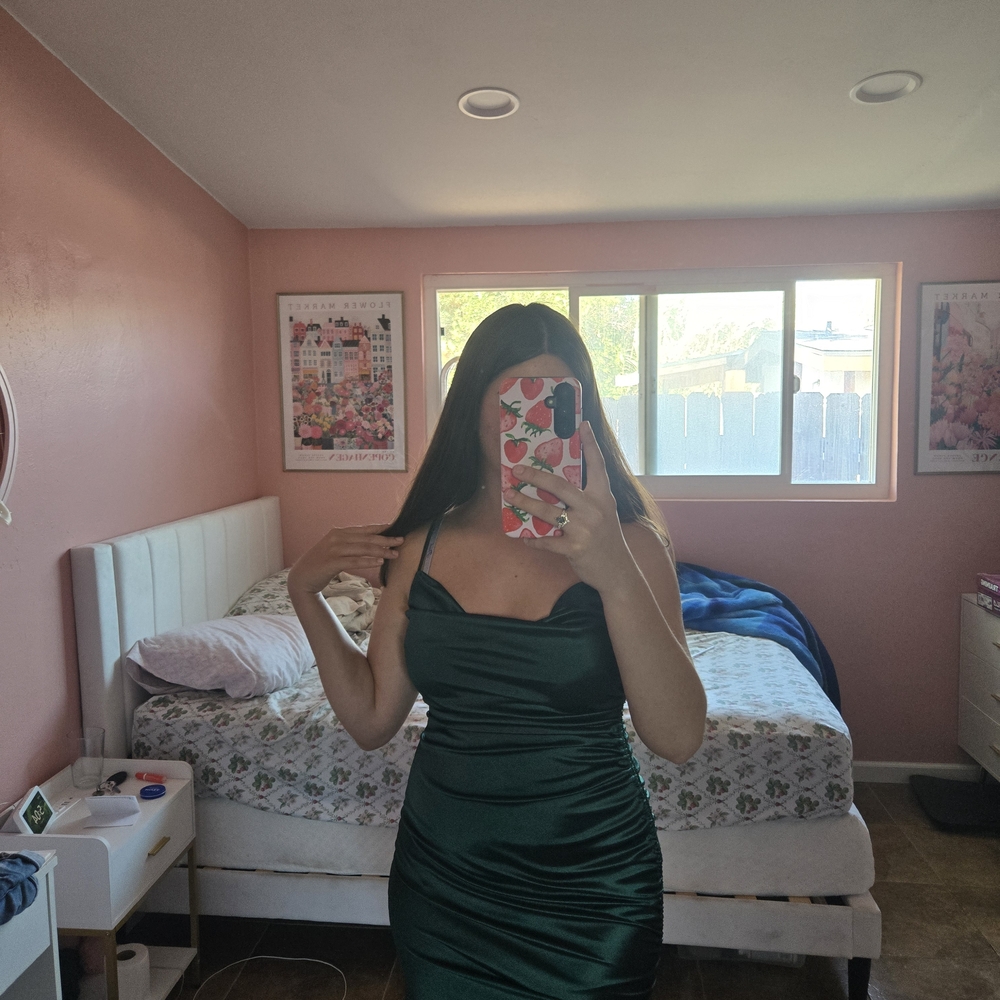 Windsor Emerald Green Satin Ruched Mini Dress – Size Small